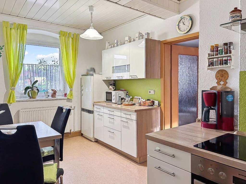 Immobilie in Braunsbedra - Einfamilienhaus mit großem Grundstück in Braunsbedra - Bild 4