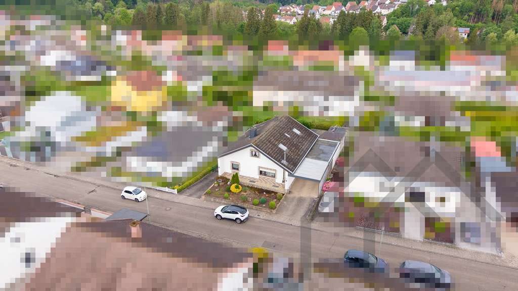 Immobilie in Dellfeld - Familiäres Landleben - Bild 5