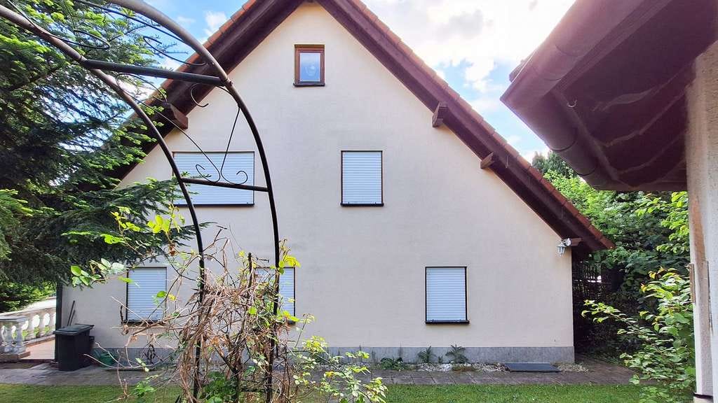 Immobilie in Seck - Individuelles 8 Zimmer Wohnhaus in ruhiger Lage mit Garten für die große Familie! - Bild 1