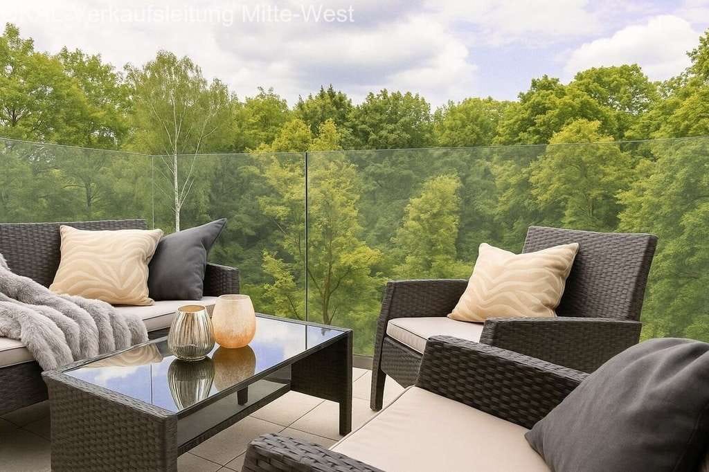 Immobilie in Niederdorfelden - Moderne Doppelhaushälfte auf drei Ebenen, inkl. Grundstück - Bild 1