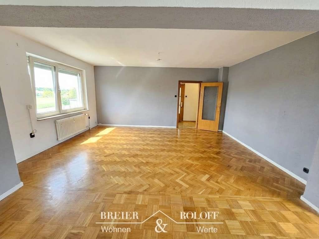 Immobilie in Ahnsen - Attraktives Zweifamilienhaus mit Garage in Ahnsen – Kapitalanlage oder zukünftiges Zuhause - Bild 1