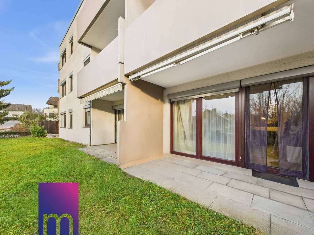 Immobilie in Denkendorf - Großzügige, bezugsfreie 3-Zi-Whg. Hell, gut geschnitten mit Terrasse, schönem Garten und Garage - Bild 2