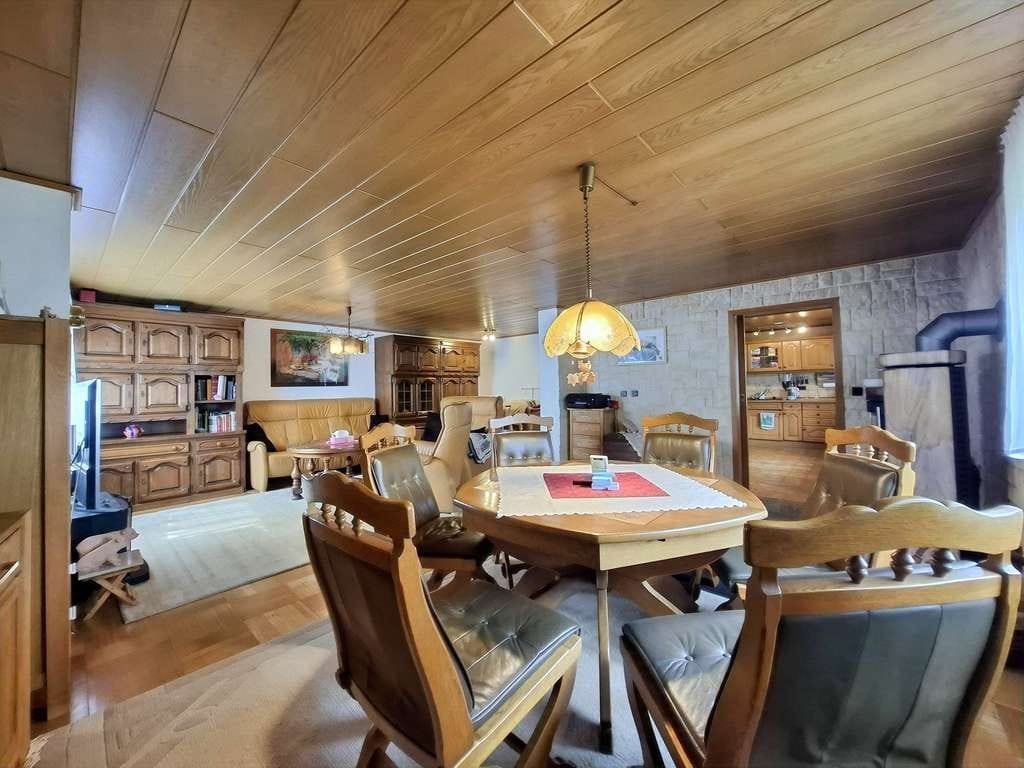 Immobilie in Lich - Zwei Wohnhäuser (DHH und EFH) – Ideal für Familie & Handwerker

 - Bild 1