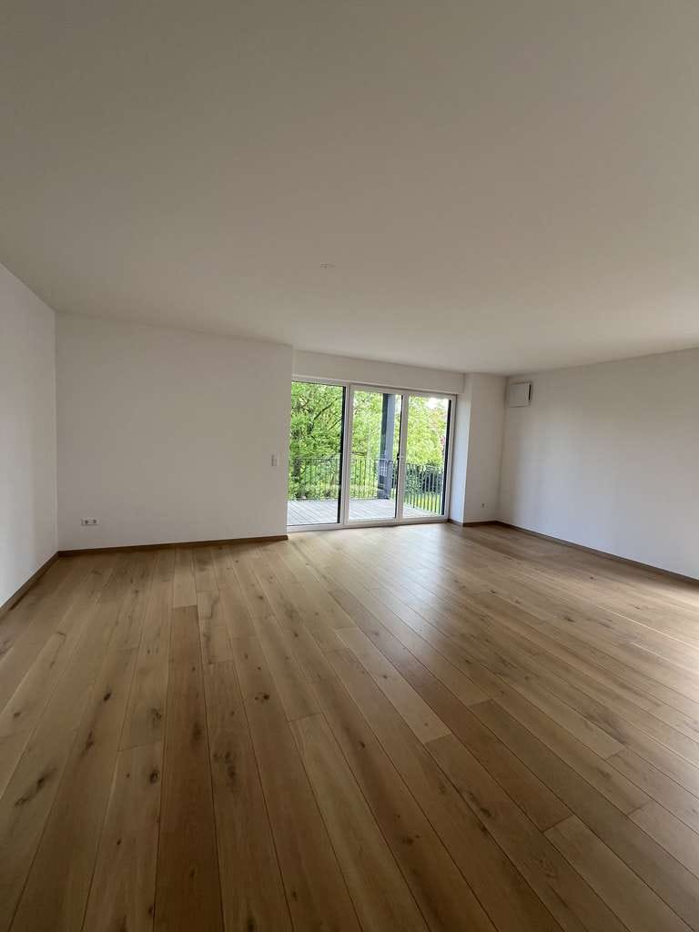 Immobilie in Dinkelscherben - 🏡 Hausgefühl auf zwei Ebenen – großzügige Maisonette mit Blick ins Grüne - Bild 4