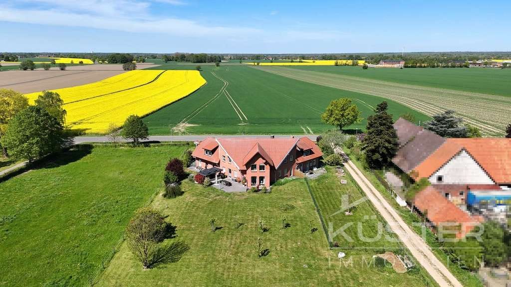 Immobilie in Lüdersfeld - KÜSTER IMMOBILIEN präsentiert: Traumhaus mit ca. 4200 m² Grundstück - wohnen mit Pferd möglich ! - Bild 4