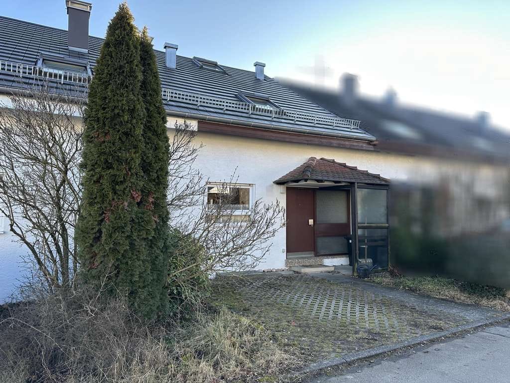 Immobilie in Schlaitdorf - Familienglück mit Potenzial: Charmantes Raumwunder in Schlaitdorf - Bild 0