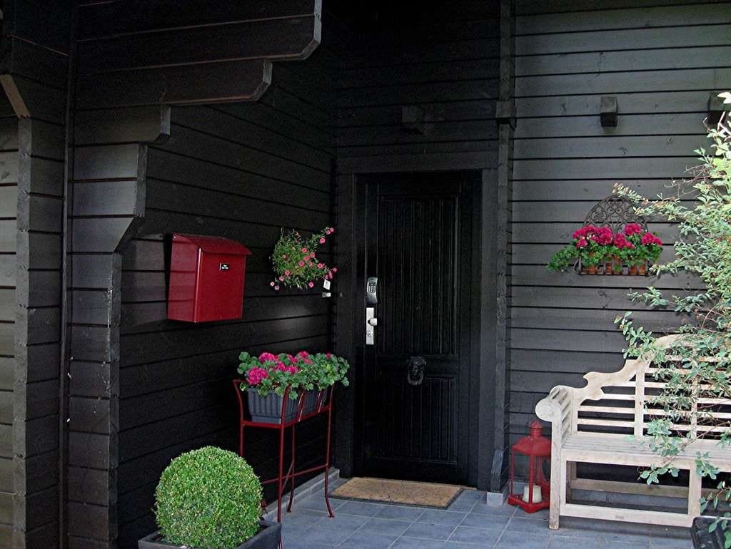 Immobilie in Willingen (Upland) - Charmantes Wohnhaus im Schweizer Chalet Stil und parkähnlichem Grundstück im Raum Willingen - Bild 1