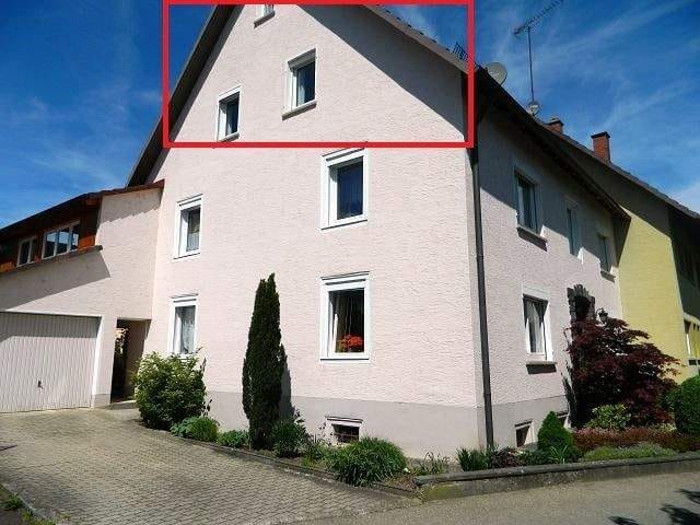 Immobilie in Rielasingen-Worblingen - Charmante 3-Zimmer-Dachgeschosswohnung in ruhiger Wohnlage von Worblingen - Bild 1