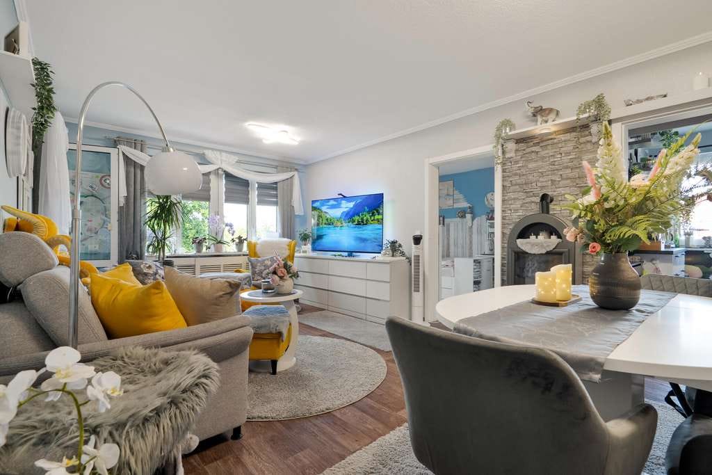 Immobilie in Schöneiche bei Berlin - Vermietete 2-Zimmer-Wohnung mit Westbalkon und Garagenstellplatz - Bild 3