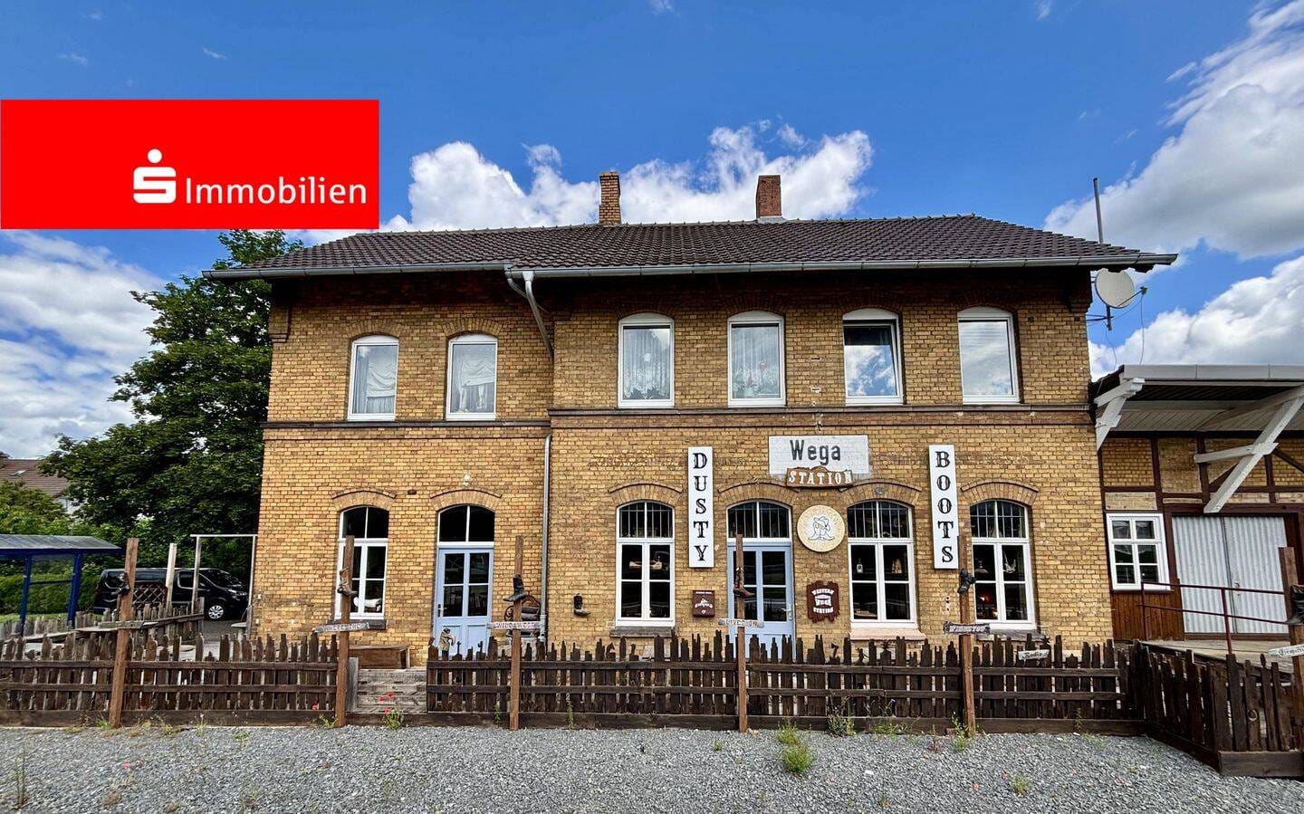 Immobilie in Bad Wildungen - Historisches Bahnhofsensemble mit außergewöhnlichem Charakter - offenes digitales Angebotsverfahren! - Bild 0