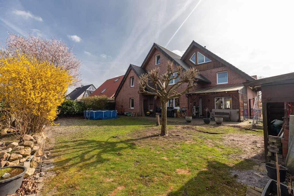 Immobilie in Ladbergen - 🏡 Familienhaus mit viel Platz in bester Lage von Ladbergen  - Bild 0