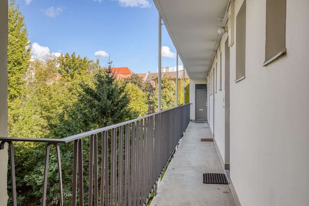 Immobilie in Berlin - ⭐⭐⭐ Tenanted 42m² apartment within walking distance of the Ku-Damm ! - Bild 3