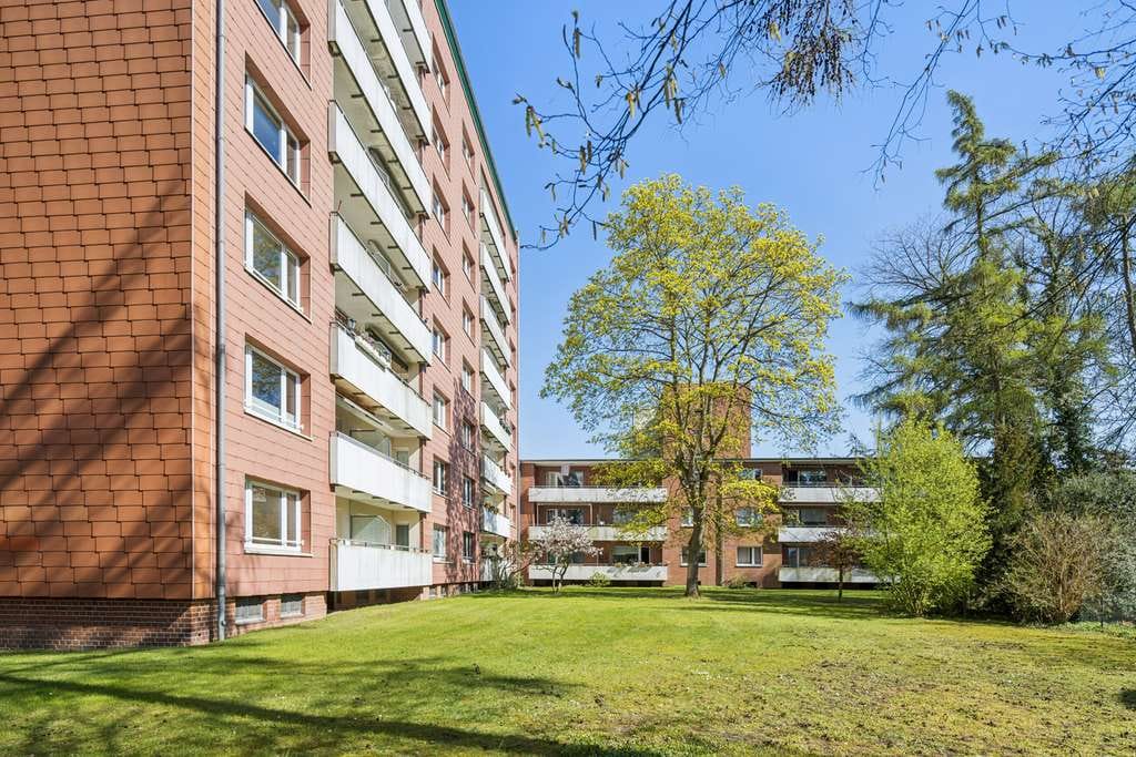 Immobilie in Wedel - Helle 3-Zimmer-Wohnung mit Süd-Balkon, Aufzug & Stellplatz in Wedel - Bild 1