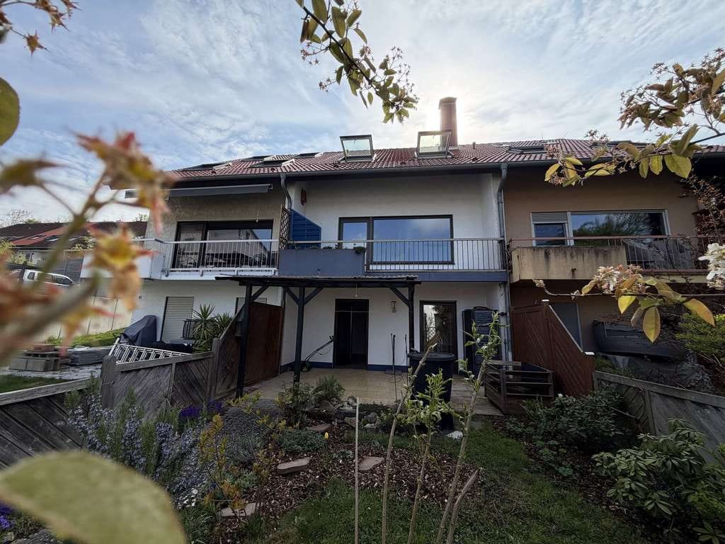 Immobilie in Wörrstadt - Ideales Familien-Reihenhaus mit Garten und Garage in ruhiger Lage! - Bild 1