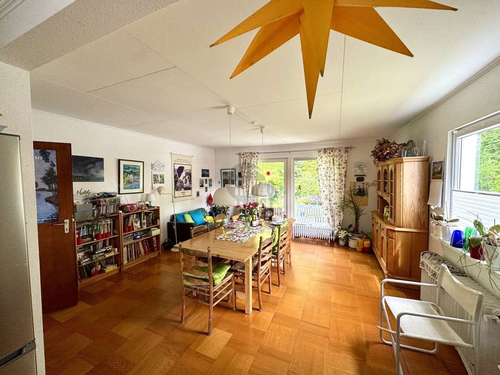 Immobilie in Verden (Aller) - Großzügiges Fertighaus mit 6 Zimmern, Vollkeller, Terrasse & 677 m² Grundstück - Bild 2