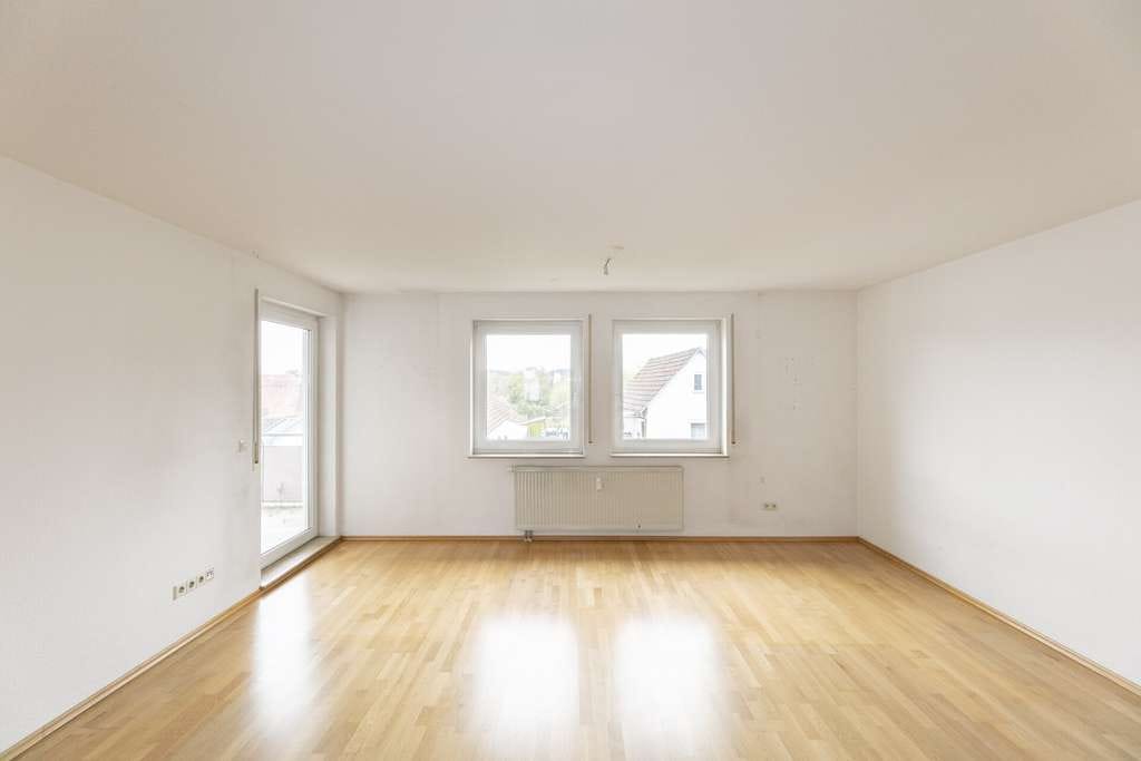 Immobilie in Ehingen (Donau) - Ideal für Paare & kleine Familien – 
Wohnung mit Balkon und TG-Stellplatz - Bild 3