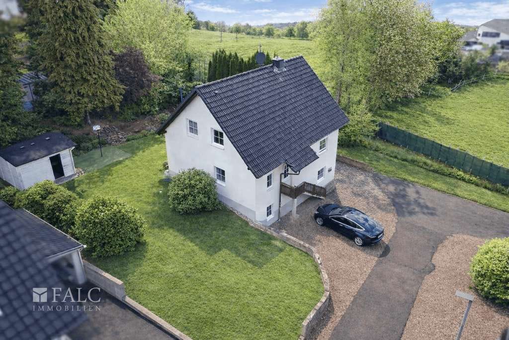 Immobilie in Schiesheim - Wohnqualität neu definiert - Ihr neues Zuhause mit Gartenidylle - Bild 1