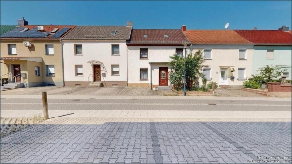 Immobilie in Leuna - Reihenhaus in Leuna - Bild 0