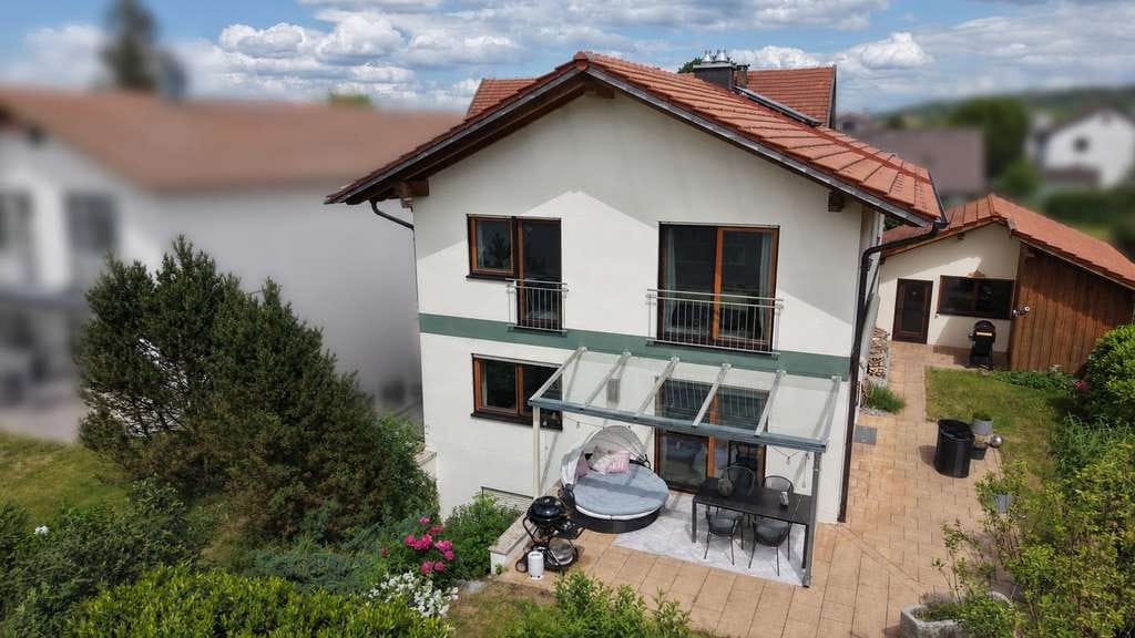 Immobilie in Wielenbach - Hochwertiges, freistehendes Einfamilienhaus mit vielen Highlights in perfekter Lage - provisionsfrei - Bild 0
