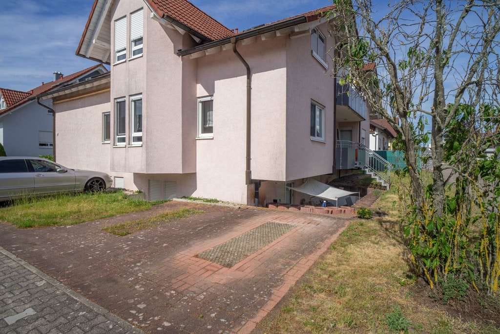 Immobilie in Hambrücken - Moderne 3-Zimmer-Wohnung mit Gartenanteil in ruhiger Wohnlage - Bild 1