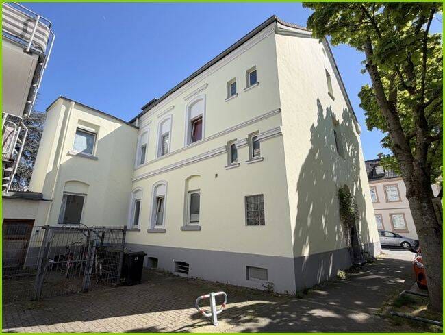 Immobilie in Hamm - Mehrfamilienhaus mit Altbaucharme, Bahnhofsnähe und Entwicklungspotenzial in zentraler Lage von Hamm - Bild 2