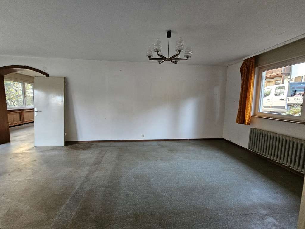 Immobilie in Inzlingen - Sanierungsbedürftiges, großzügiges 1-2-Fam.Haus mit wunderbarem Blick und viel Potenzial - Bild 4