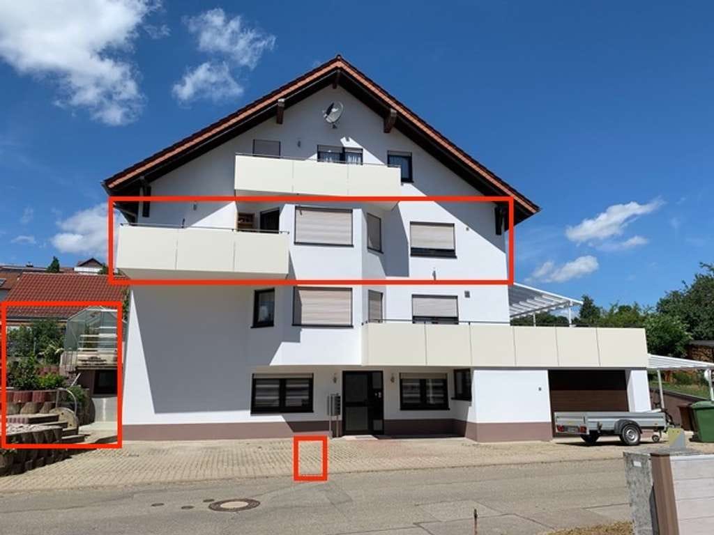 Immobilie in Königsbach-Stein - Lichtdurchflutete 5 Zimmerwohnung in ruhiger Randlage mit  Gartenanteil und Extrazimmer im UG - Bild 0
