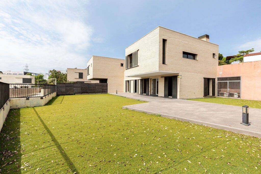 Immobilie in Schönheide - House with garden and swimming pool in Mataró, 20 mins from Barcelona and close to the beach - Bild 4