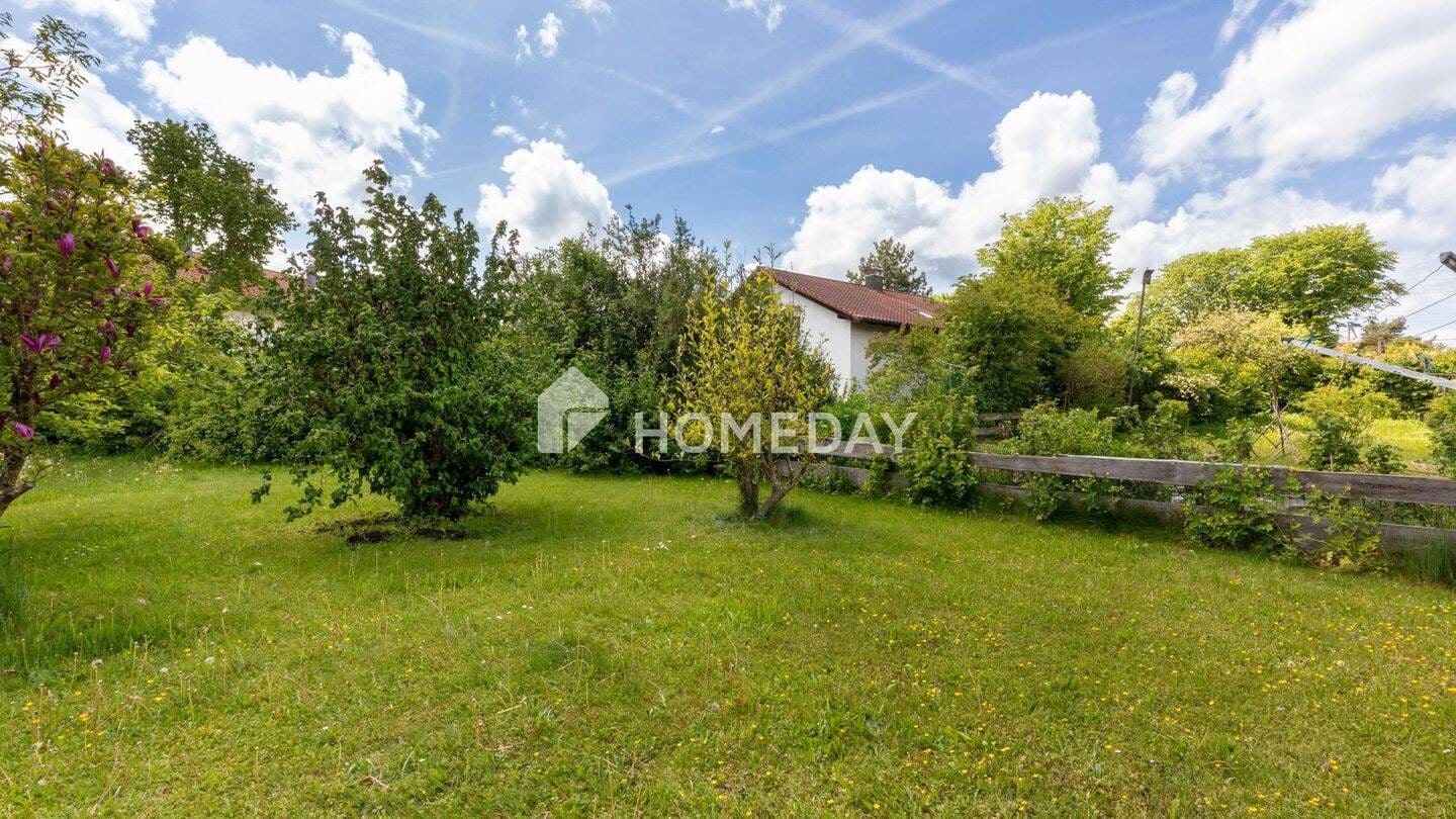 Immobilie in Dietmannsried - Wohnen mit Wohlfühlcharakter - gepflegtes Einfamilienhaus mit Wintergarten und großem Gartenparadies - Bild 3