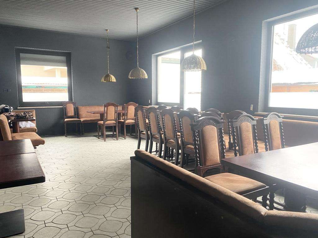 Immobilie in Forstern - UMBAU ZU EINER 5-ZIMMER-WOHNUNG ODER ZWEI WOHNEINHEITEN-POTENZIALFLÄCHE IM ERDGESCHOSS - Bild 2