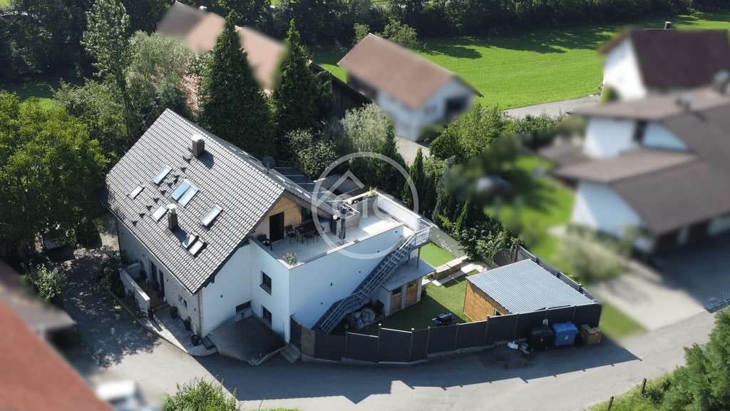 Immobilie in Weißensberg - Historisches Anwesen mit drei Wohneinheiten, hochwertiger Technik und vielseitigem Nutzungskonzept - Bild 2