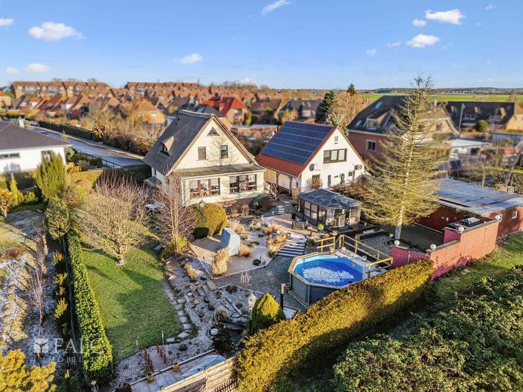 Immobilie in Benz - +++ Exklusive Küstenvilla Wismar: Ostseeblick, Meerzugang, Pool & Terrassenvielfalt +++ - Bild 3