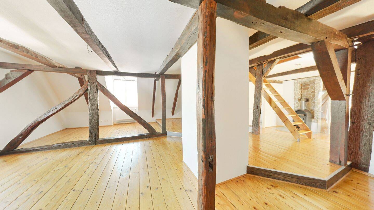 Immobilie in Wolfhagen - PROVISIONSFREI: Ein Unikat für Eigennutzer und Kapitalanleger - Fachwerkhaus mit historischer Seele - Bild 4