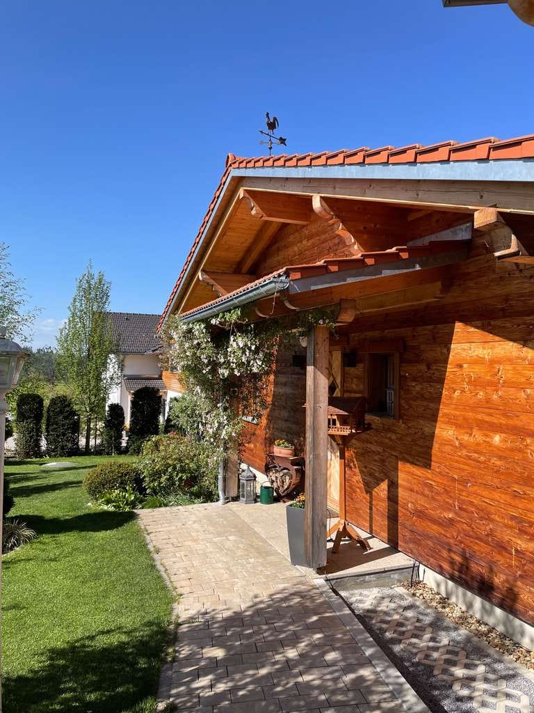 Immobilie in Hinterschmiding - Traum-Bungalow mit herrlichem Ausblick Nähe Freyung - Bild 1