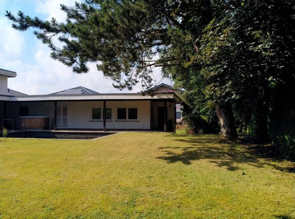 Immobilie in Marienrachdorf - Attraktives Dreifamilienhaus mit Doppelgarage und Carport - Nähe Selters - Bild 3