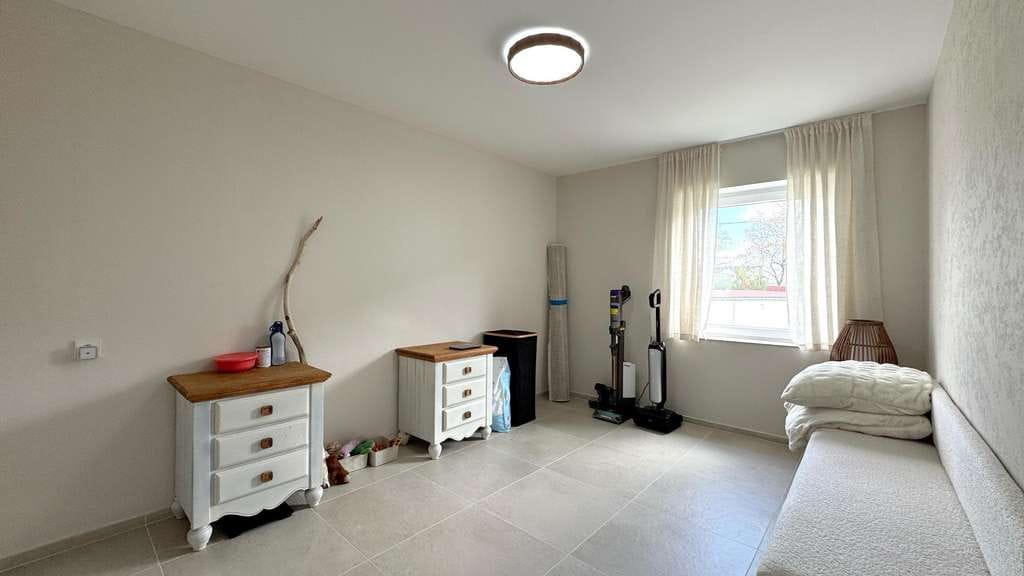 Immobilie in Leutkirch im Allgäu - Modernes Wohnen mit Komfort: Hochwertig sanierte Wohnung mit Fußbodenheizung & Balkon - Bild 4