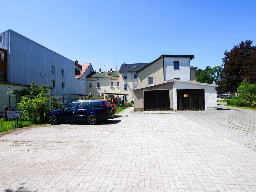 Immobilie in Neustadt in Sachsen - ++Vollvermietete solide Kapitalanlage mit beliebten 3-Zimmer-Wohnungen, Garten & Stellplätzen++ - Bild 5