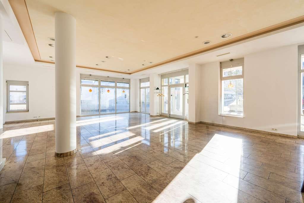 Immobilie in Herrischried - Urbanes Wohnen im Herzen von Rickenbach: Großzügiges Loft-Potenzial mit staatlicher Förderung - Bild 0