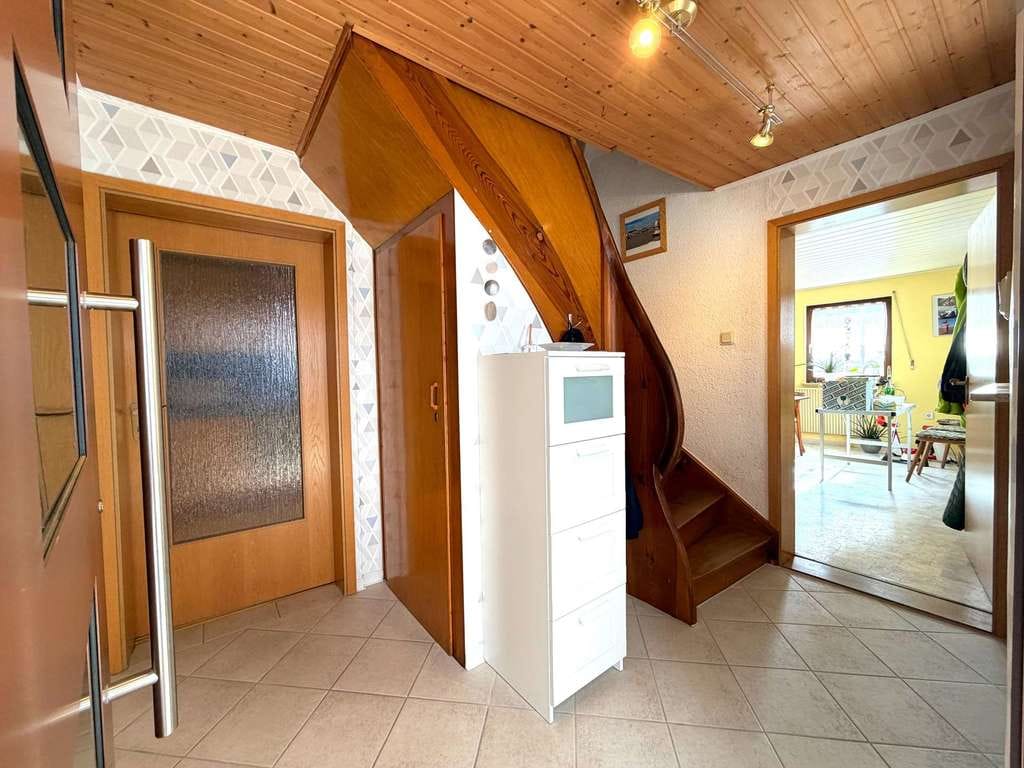 Immobilie in Waldsolms - Ein Ort zum Ankommen - Zuhause mit Raum und Herz! - Bild 3