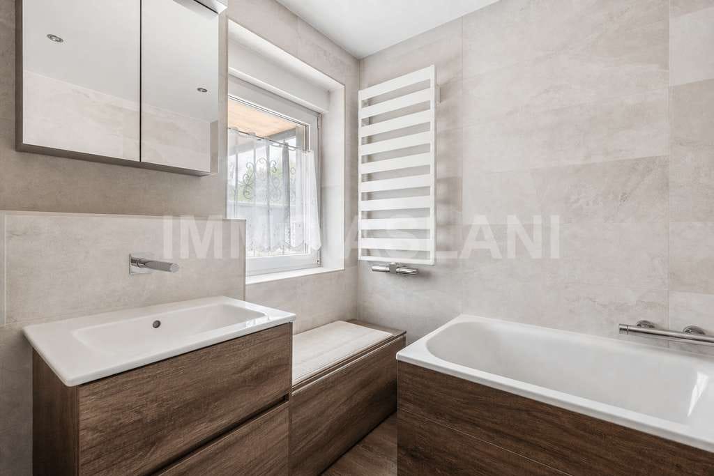 Immobilie in Markranstädt - Ein Zuhause, viele Möglichkeiten: EFH mit zwei separaten Wohneinheiten, PV-Anlage, Sauna & Pool - Bild 4