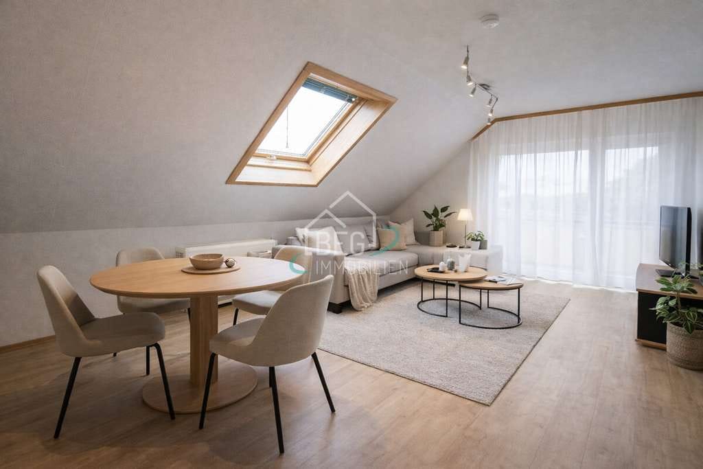Immobilie in Remseck am Neckar - Großzügige  4-Zimmer-Dachgeschosswohnung mit Balkon und Stellplatz in ruhiger Lage - Bild 4