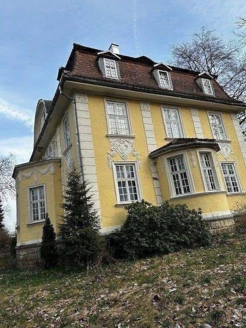 Immobilie in Coburg - Historisches Herrenhaus in Thüringen / Nahe Coburg  - Bild 0