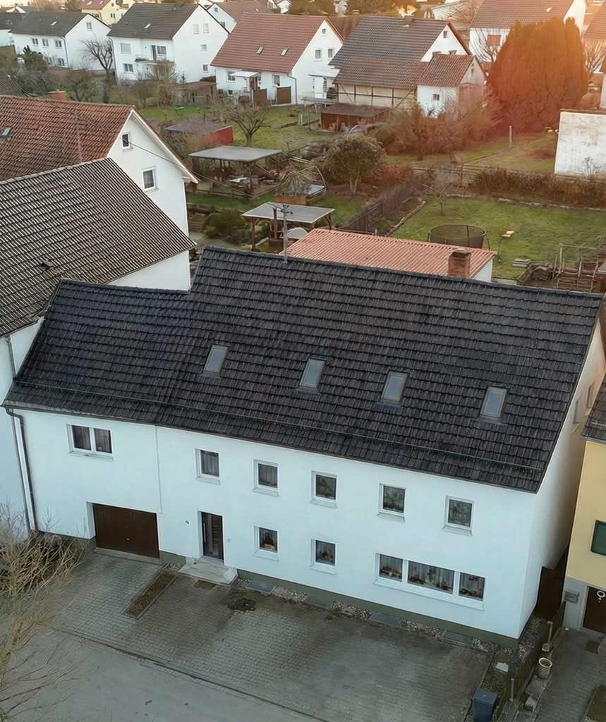 Immobilie in Meckesheim - Familienidylle in ruhiger Lage: Einfamilienhaus mit Einliegerwohnung - Bild 2