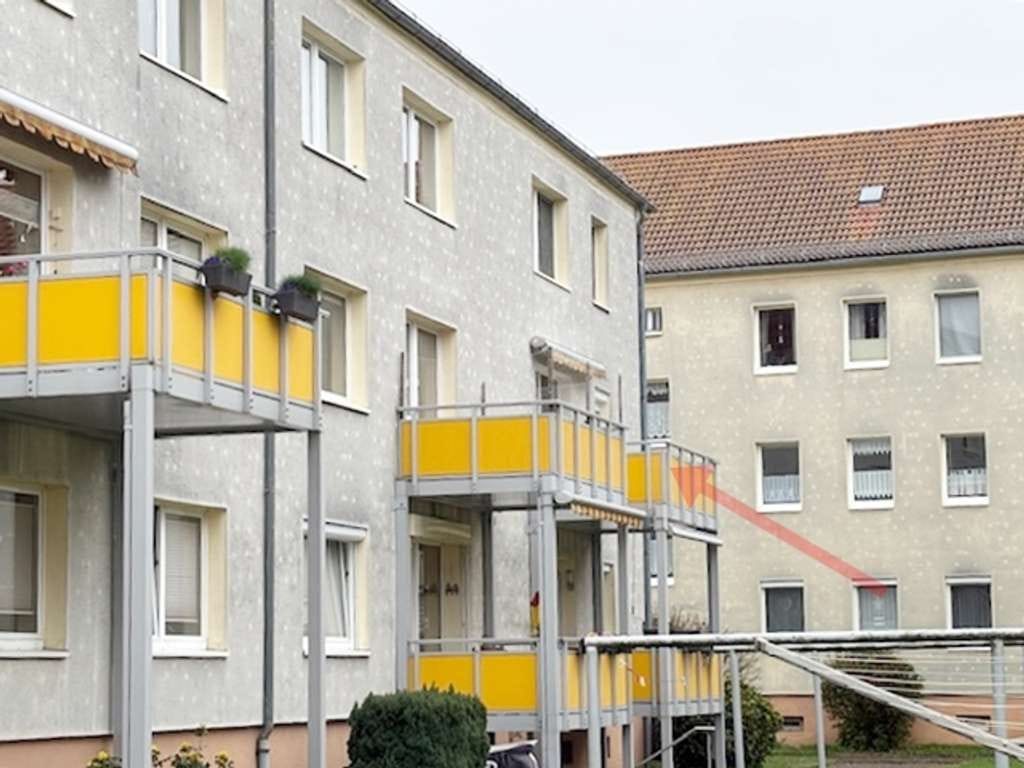 Immobilie in Weißenfels - Kapitalanlage oder Eigennutzung – 3-Raum-Eigentumswohnung mit Balkon in Weißenfels - Bild 1