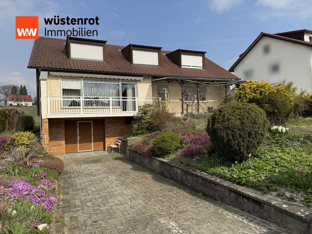 Immobilie in Wangen - FREISTEHENDES HAUS IN FELDRANDLAGE - VIEL PLATZ, GARTENIDYLLE & AUSBAUPOTENTIAL - Bild 0