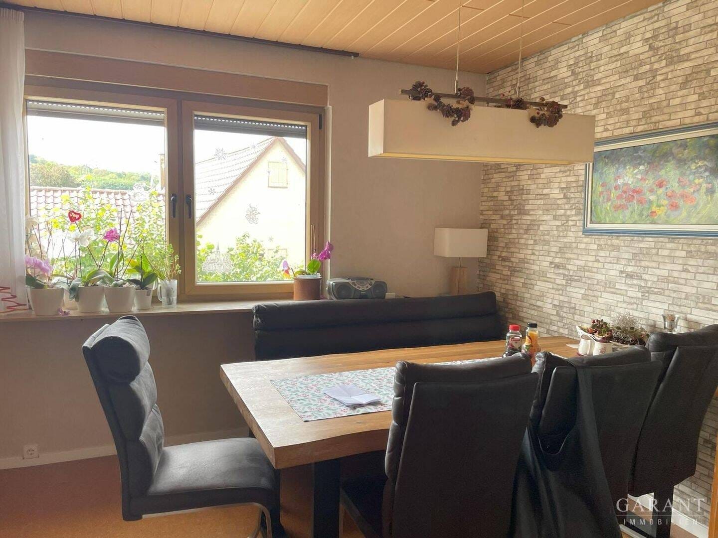 Immobilie in Gemmrigheim - * Charmantes Familien-/Generationenhaus mit ganz viel Potenzial in ruhiger Wohnlage * - Bild 3
