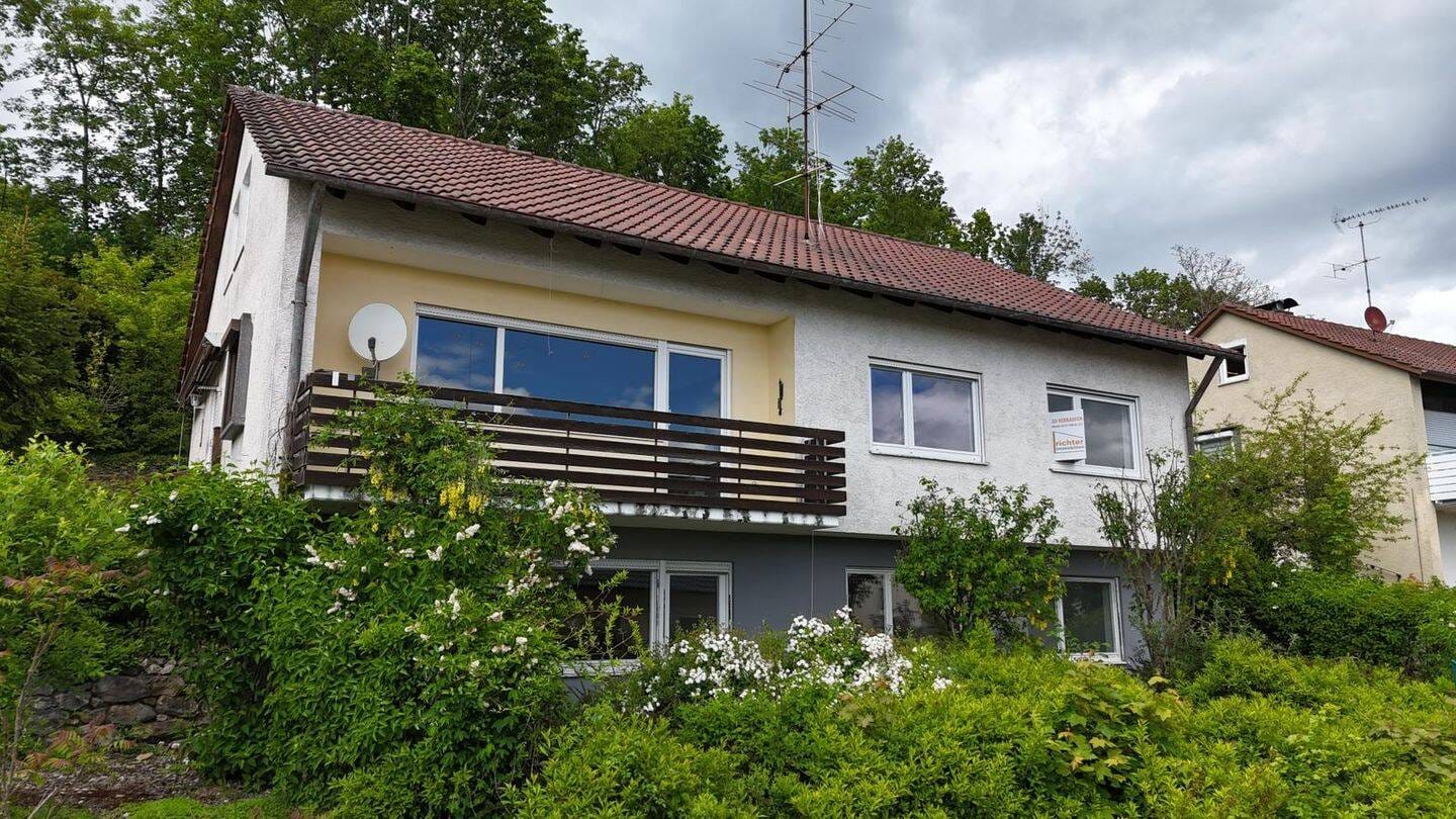 Immobilie in Sigmaringen - Einfamilienhaus mit Einliegerwohnung in bevorzugter Lage von Sigmaringen - Bild 1