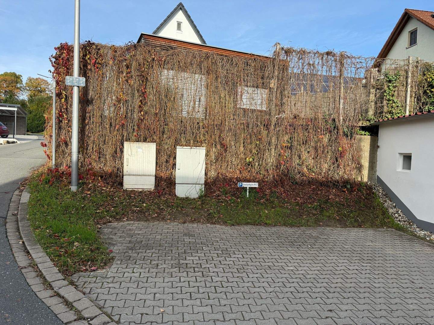 Immobilie in Burgebrach - Charmantes Landhaus, komplett saniert, bezugsfertig, 155 m²  Wohnfl., 290m² Grund, nur 6 km von Burgebrach entfernt - Bild 2