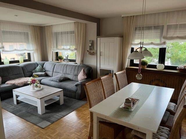 Immobilie in Kirf - Ein-/Zweifamilienhaus mit großem Grundstück in Kirf - Bild 1