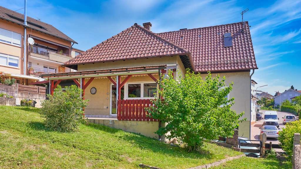 Immobilie in Niefern-Öschelbronn - Haus  mit Potenzial in schöner Lage von Öschelbronn! - Bild 3